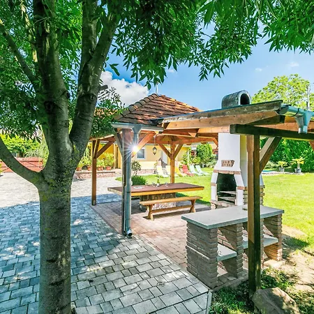 Holiday home Horvath - Abr121 By Interhome