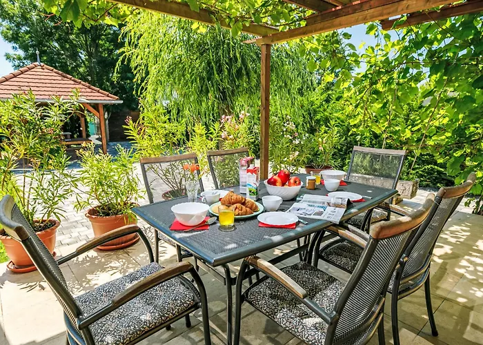 Horvath By Interhome